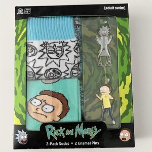 NEW Rick and Morty 2 Pairs of Novelty Socks + 2 Enamel Pins Cartoon Sci-Fi
